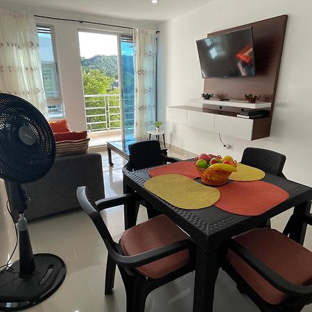 Apartamento Central En 阿纳波伊马 外观 照片