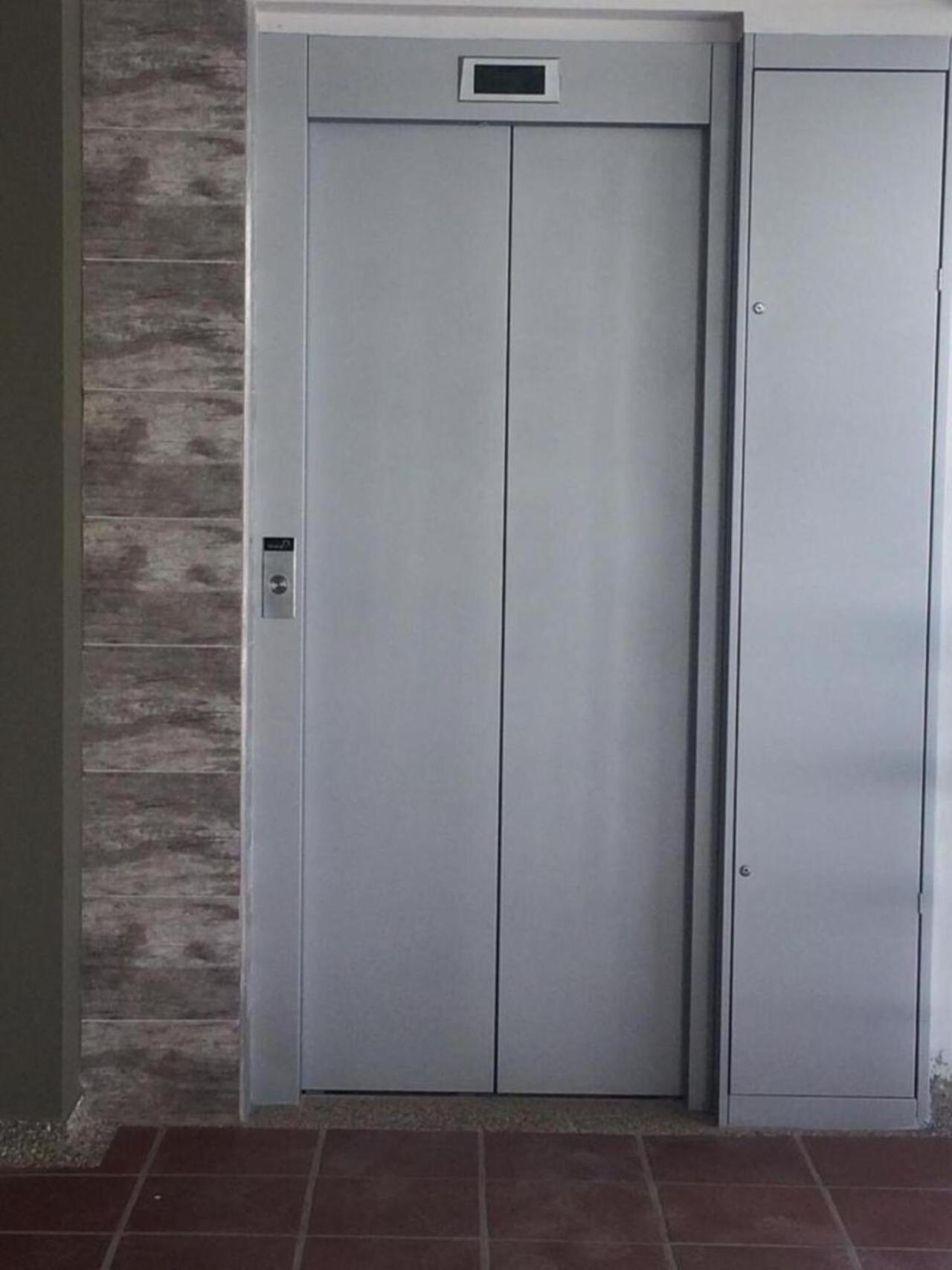 Apartamento Central En 阿纳波伊马 外观 照片