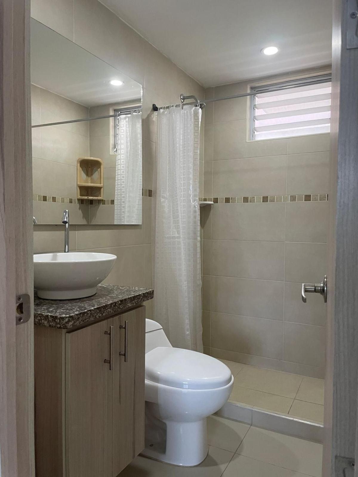 Apartamento Central En 阿纳波伊马 外观 照片